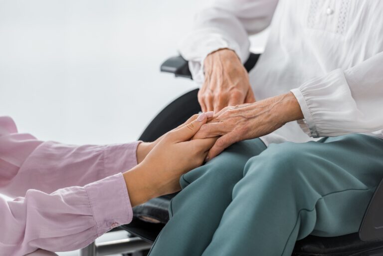 Niveles asistenciales en geriatría, ¿qué tipo de residencia necesitas?