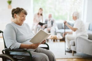 Ventajas de vivir en una residencia de personas mayores