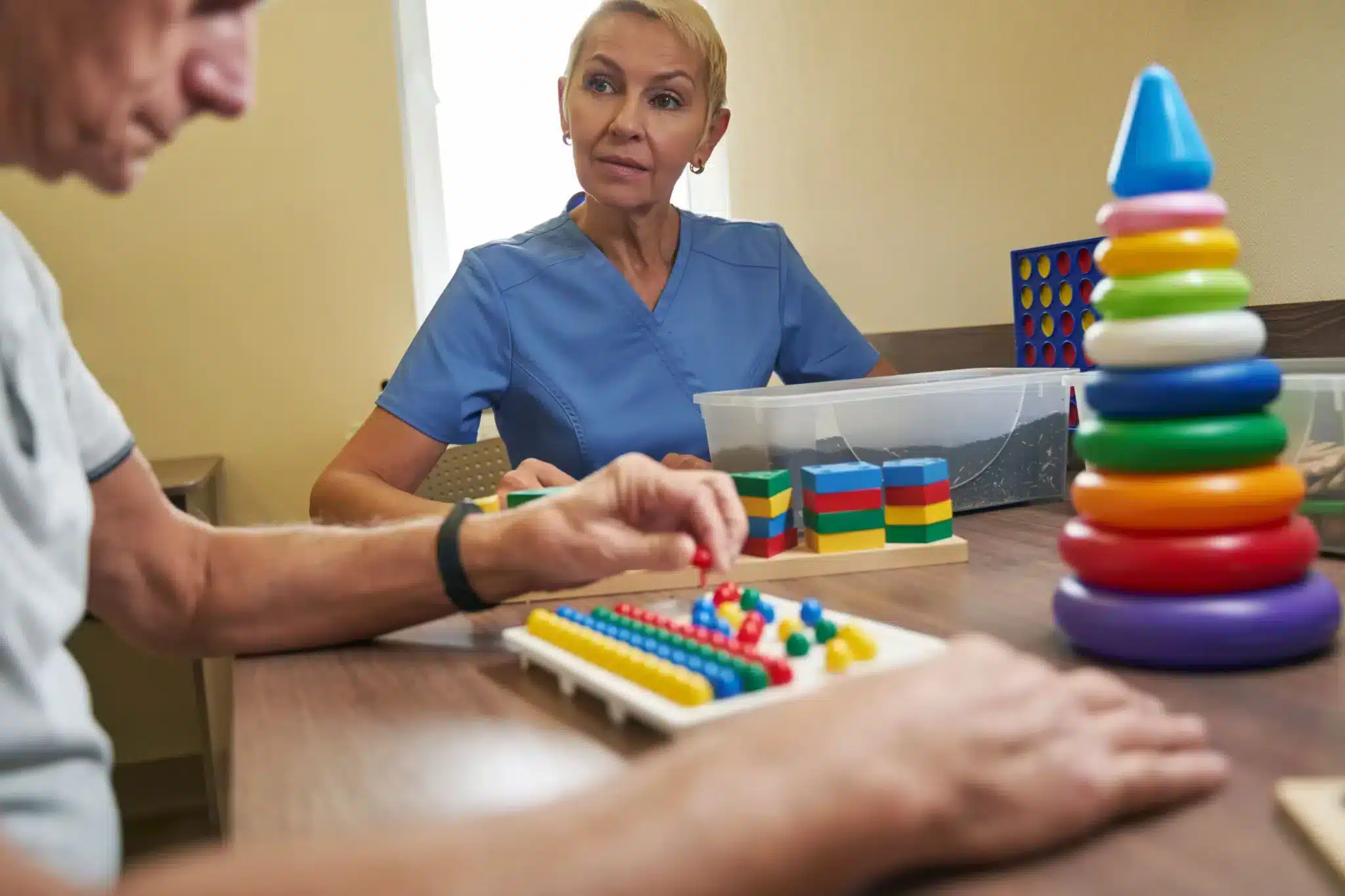 La importancia de la terapia ocupacional en residencias y centros de día