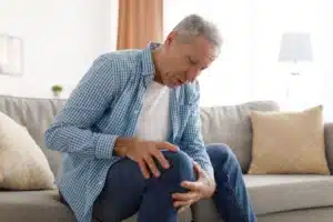 Cómo prevenir la artrosis en personas mayores